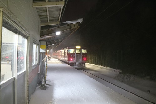 ＪＲ七尾線中津幡駅