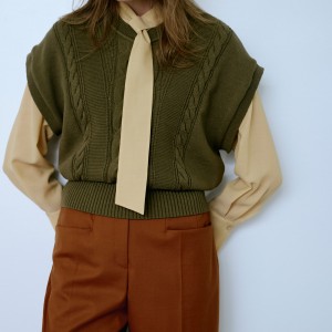 AUTUMN/WINTER「mila schon」